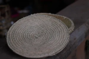 Sous plat en Dara (Mananjary)
